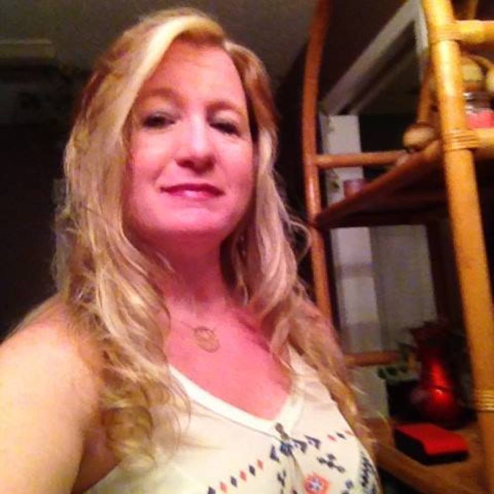 Meet your Posher, Sandy